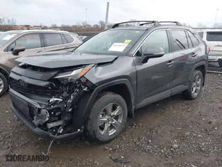 2024 Toyota RAV4 XLE with VIN 2T3P1RFV5RC474040, listed as a IAAI auction lot 41428975 with 9,925 mi miles. Bid and sale history available at carsss.com. Image 17.