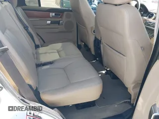2011 Land Rover LR4 HSE z VIN SALAG2D47BA570625, wystawiony jako IAAI lot #42262798 z przebiegiem 131 107 mil mil oraz . Historia ofert i sprzedaży dostępna na DreamBid. Obrazek 8.