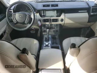 2008 Land Rover Range Rover SC z VIN SALMF13498A292945, wystawiony jako Copart lot #49435605 z przebiegiem 144 043 mil mil oraz Szkoda całkowita • Salvage title. Historia ofert i sprzedaży dostępna na DreamBid. Obrazek 8.