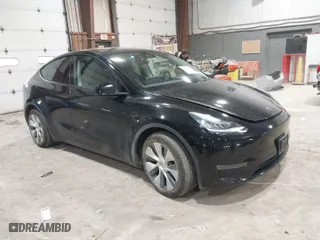 2021 Tesla Model Y Long Range with VIN 5YJYGDEE2MF244461, listed as a IAAI auction lot 41633855 with 54,584 mi miles. Bid and sale history available at carsss.com. Image 1.