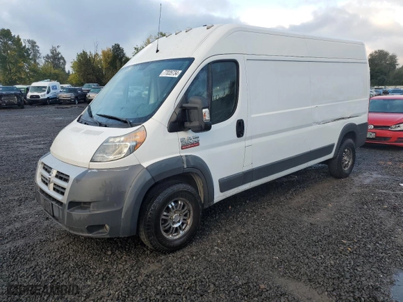 2015 Ram ProMaster Cargo Van with VIN 3C6TRVDD9FE501165, listed as a Copart auction lot 77035734 with 250,339 mi miles and Clean Title. Bid and sale history available at carsss.com. Image 1.