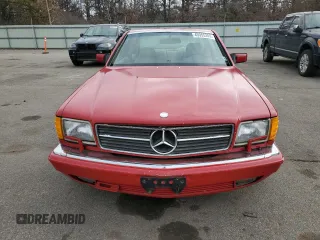 1987 Mercedes-Benz 560 with VIN WDBCA45D6HA348824, listed as a Copart auction lot 49355285 with 281,540 mi miles and Clean Title. Bid and sale history available at DreamBid. Image 5.