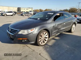 2012 Volkswagen CC Lux Limited with VIN WVWHN7AN5CE537803, listed as a Copart auction lot 82511734 with 124,416 mi miles and Salvage Title. Bid and sale history available at carsss.com. Image 1.