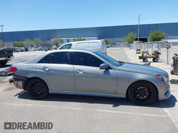2014 Mercedes-Benz E 350 Sport with VIN WDDHF5KB5EB000039, listed as a IAAI auction lot 42345657 with 95,857 mi miles and . Bid and sale history available at DreamBid. Image 14.