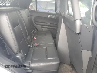 2017 Ford Police Interceptor Utility с VIN 1FM5K8AR1HGB65002, выставлен на аукционе Copart как лот 61573495 с пробегом 159 631 миль миль и Списание • Salvage title. История ставок и продаж доступна на DreamBid. Изображение 11.