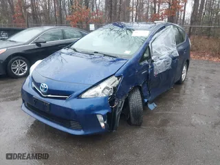 2012 Toyota Prius v Two with VIN JTDZN3EU7C3170901, listed as a IAAI auction lot 41727464 with 1 mi miles. Bid and sale history available at carsss.com. Image 16.