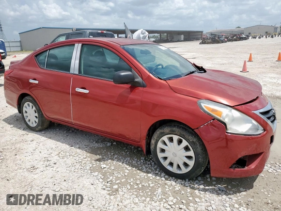 2015 Nissan Versa SV z VIN 3N1CN7AP9FL924261, wystawiony jako Copart lot #61920525 z przebiegiem 56 208 mil mil oraz Czysty tytuł • Clean title. Historia ofert i sprzedaży dostępna na DreamBid. Obrazek 4.