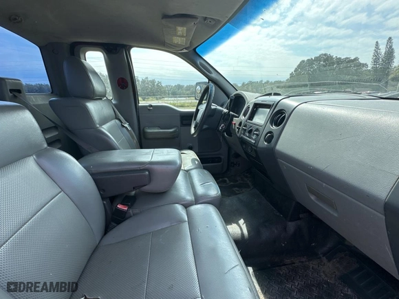 2007 Ford F-150 XL with VIN 1FTRF12W47KB40354, listed as a Copart auction lot 76802094 with 347,761 mi miles and Clean Title. Bid and sale history available at carsss.com. Image 6.