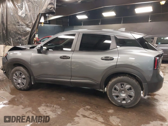 2025 Nissan Kicks S with VIN 3N8AP6BB1SL307799, listed as a IAAI auction lot 41527112 with 1,459 mi miles and . Bid and sale history available at carsss.com. Image 14.
