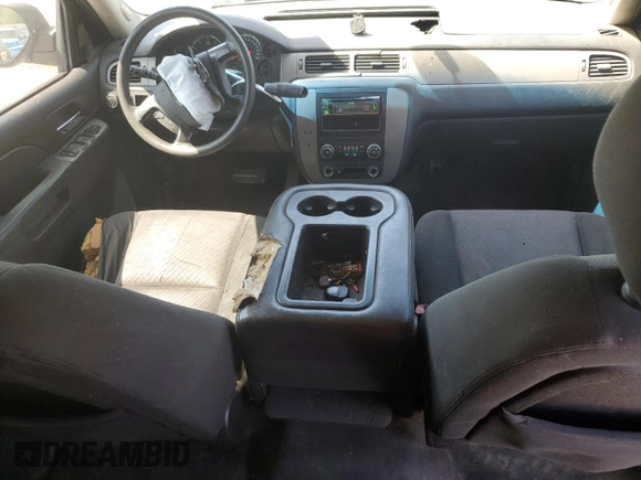 2011 Chevrolet Tahoe Commercial with VIN 1GNLC2E03BR280821, listed as a Copart auction lot 55239215 with 325,861 mi miles and Salvage title. Bid and sale history available at DreamBid. Image 8.