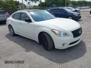2011 Infiniti M37 with VIN JN1BY1AP7BM325701, listed as a IAAI auction lot 41861484 with 151,955 mi miles. Bid and sale history available at carsss.com. Image 1.