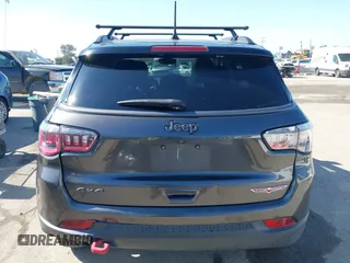 2019 Jeep Compass Trailhawk with VIN 3C4NJDDB3KT759849, listed as a IAAI auction lot 42141467 with 100,915 mi miles and . Bid and sale history available at DreamBid. Image 16.