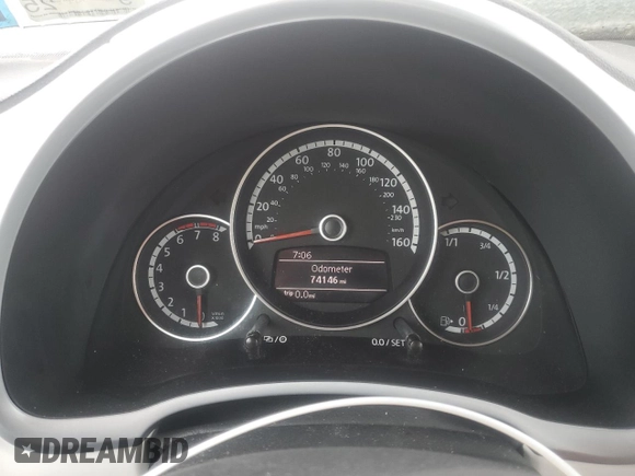 2014 Volkswagen Beetle with VIN 3VWHX7AT1EM617442, listed as a Copart auction lot 89093225 with 74,146 mi miles and Salvage Title. Bid and sale history available at DreamBid. Image 9.