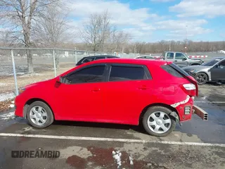 2010 Toyota Matrix S with VIN 2T1LE4EE4AC013304, listed as a IAAI auction lot 41535507 with 120,993 mi miles and . Bid and sale history available at DreamBid. Image 14.