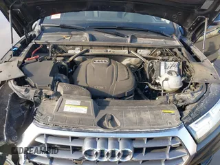 2019 Audi Q5 Premium Plus with VIN WA1BNAFY9K2073043, listed as a IAAI auction lot 41580814 with 45,225 mi miles. Bid and sale history available at carsss.com. Image 10.