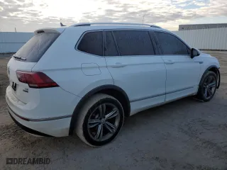 2018 Volkswagen Tiguan SEL Premium with VIN 3VV4B7AX2JM153253, listed as a Copart auction lot 47080015 with 111,064 mi miles and Salvage Title. Bid and sale history available at carsss.com. Image 3.
