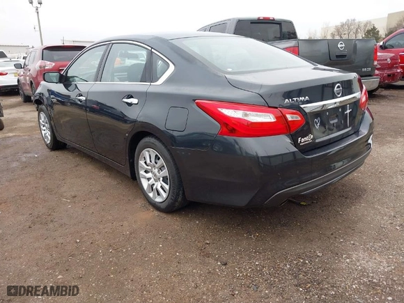 2016 Nissan Altima 2.5 SR with VIN 1N4AL3AP8GN354652, listed as a IAAI auction lot 41707435 with 128,813 mi miles. Bid and sale history available at carsss.com. Image 3.