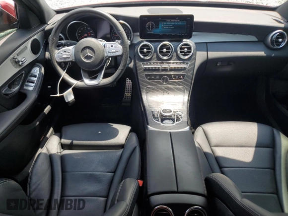 2019 Mercedes-Benz C 300 with VIN 55SWF8DB7KU317733, listed as a Copart auction lot 55562235 with 39,884 mi miles and Non repairable. Bid and sale history available at DreamBid. Image 8.