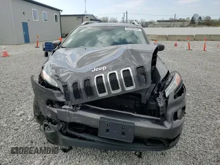 2016 Jeep Cherokee Latitude z VIN 1C4PJMCB0GW311046, wystawiony jako Copart lot #54308945 z przebiegiem 137 919 mil mil oraz Szkoda całkowita • Salvage title. Historia ofert i sprzedaży dostępna na DreamBid. Obrazek 15.