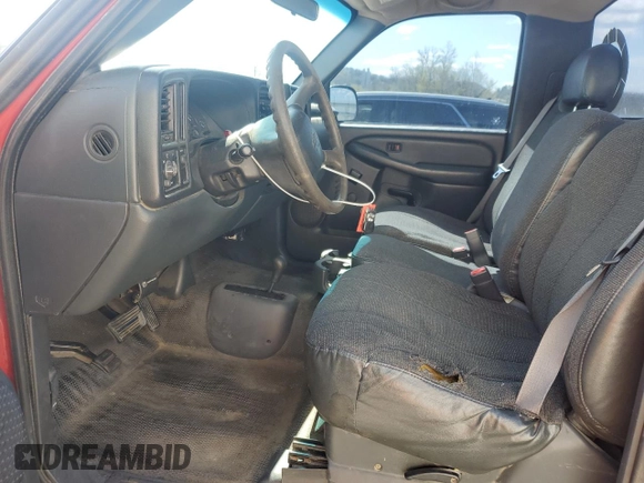 2002 Chevrolet Silverado 1500 LS with VIN 1GCEK14V52Z252823, listed as a Copart auction lot 52438145 with 219,028 mi miles and Salvage Title. Bid and sale history available at DreamBid. Image 7.