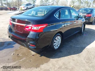 2019 Nissan Sentra SR with VIN 3N1AB7APXKY308596, listed as a IAAI auction lot 41921168 with 72,634 mi miles. Bid and sale history available at carsss.com. Image 4.