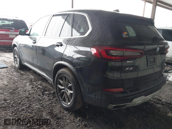 2022 BMW X5 sDrive40i with VIN 5UXCR4C04N9L38945, listed as a IAAI auction lot 41492301 with 1 mi miles. Bid and sale history available at carsss.com. Image 3.