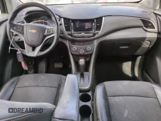 2020 Chevrolet Trax LT with VIN KL7CJPSB9LB038110, listed as a Copart auction lot 60111125 with 54,710 mi miles and Salvage title. Bid and sale history available at DreamBid. Image 8.