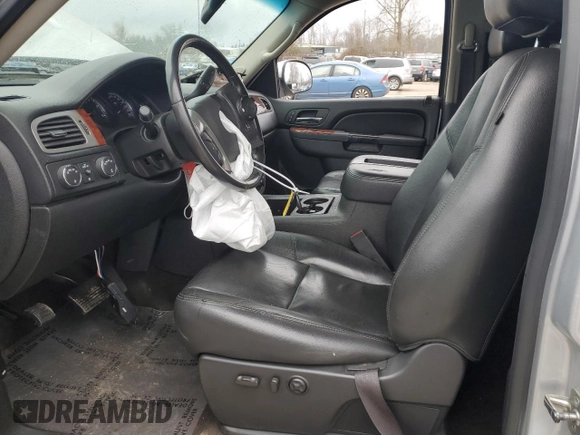 2013 GMC Sierra 1500 SLT with VIN 3GTP2WE75DG275821, listed as a Copart auction lot 43206415 with 141,117 mi miles and Salvage title. Bid and sale history available at DreamBid. Image 7.