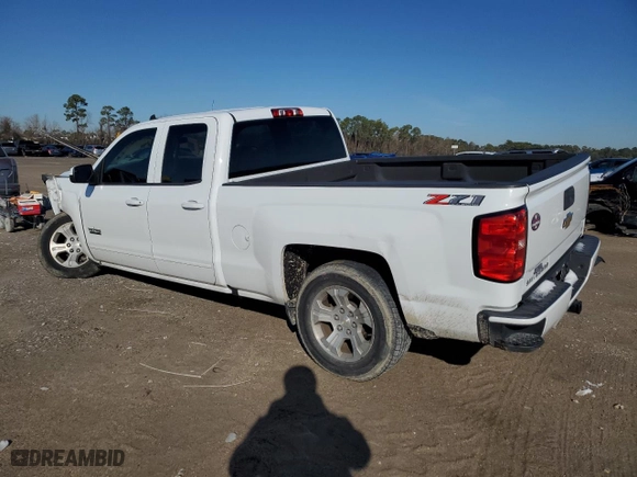 2018 Chevrolet Silverado 1500 LT with VIN 2GCVKREC1J1111492, listed as a Copart auction lot 41888575 with 98,495 mi miles and Salvage Title. Bid and sale history available at carsss.com. Image 2.