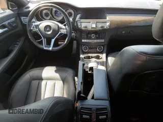 2012 Mercedes-Benz CLS-Class CLS 550 with VIN WDDLJ7DB4CA017287, listed as a Copart auction lot 60674624 with 94,203 mi miles and Salvage Title. Bid and sale history available at carsss.com. Image 8.