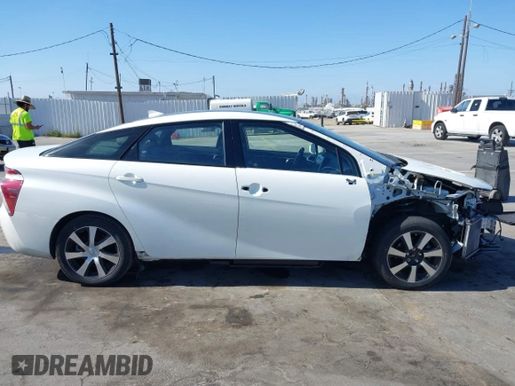 2019 Toyota Mirai with VIN JTDBVRBD4KA006749, listed as a IAAI auction lot 42287199 with 70,677 mi miles and . Bid and sale history available at DreamBid. Image 14.