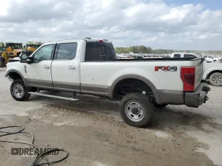 2020 Ford F-350 XL with VIN 1FT8W3BT1LED32482, listed as a Copart auction lot 43860854 with 81,153 mi miles and Salvage title. Bid and sale history available at DreamBid. Image 2.