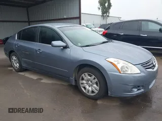 2012 Nissan Altima S z VIN 1N4AL2AP2CN551143, wystawiony jako IAAI lot #42408545 z przebiegiem 178 228 mil mil oraz . Historia ofert i sprzedaży dostępna na DreamBid. Obrazek 1.