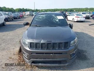 2018 Jeep Compass Latitude with VIN 3C4NJDBB0JT395844, listed as a IAAI auction lot 42405343 with 140,220 mi miles and . Bid and sale history available at DreamBid. Image 12.