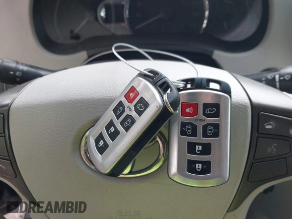 2011 Toyota Sienna XLE AAS with VIN 5TDYK3DC8BS016319, listed as a IAAI auction lot 42186294 with 293,401 mi miles and . Bid and sale history available at DreamBid. Image 11.