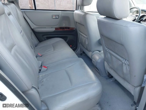 2007 Toyota Highlander w/3rd Row with VIN JTEEP21AX70209966, listed as a IAAI auction lot 41740667 with 113,262 mi miles. Bid and sale history available at carsss.com. Image 8.