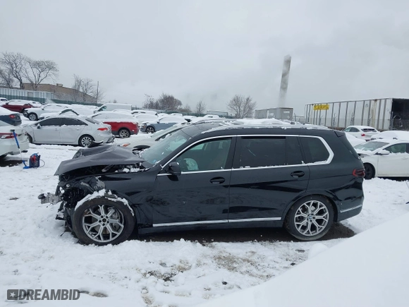 2023 BMW X7 xDrive40i with VIN 5UX23EM02P9P75041, listed as a IAAI auction lot 41563740 with 1 mi miles. Bid and sale history available at carsss.com. Image 15.