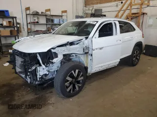 2021 Volkswagen Atlas SE with VIN 1V2LC2CA0MC241659, listed as a Copart auction lot 51997185 with 43,002 mi miles and Salvage title. Bid and sale history available at DreamBid. Image 1.
