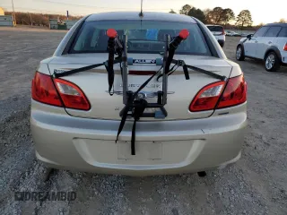 2010 Chrysler Sebring Touring z VIN 1C3CC4FBXAN119459, wystawiony jako Copart lot #47165515 z przebiegiem 125 382 mil mil oraz Szkoda całkowita • Salvage title. Historia ofert i sprzedaży dostępna na DreamBid. Obrazek 6.