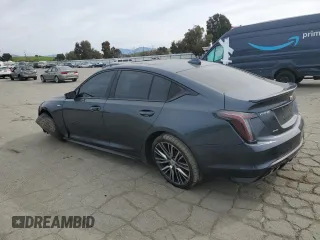 2020 Cadillac CT5 V-Series with VIN 1G6DV5RW5L0151558, listed as a Copart auction lot 47098245 with 60,790 mi miles and Salvage Title. Bid and sale history available at carsss.com. Image 2.
