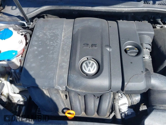 2013 Volkswagen Jetta SportWagen S with VIN 3VWPP7AJXDM610157, listed as a IAAI auction lot 41890160 with 147,567 mi miles. Bid and sale history available at carsss.com. Image 10.