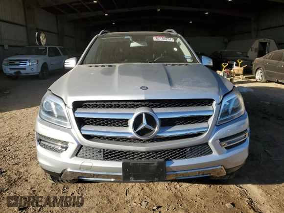 2016 Mercedes-Benz GL with VIN 4JGDF6EE4GA693095, listed as a Copart auction lot 82140294 with 66,096 mi miles and Salvage Title. Bid and sale history available at carsss.com. Image 5.