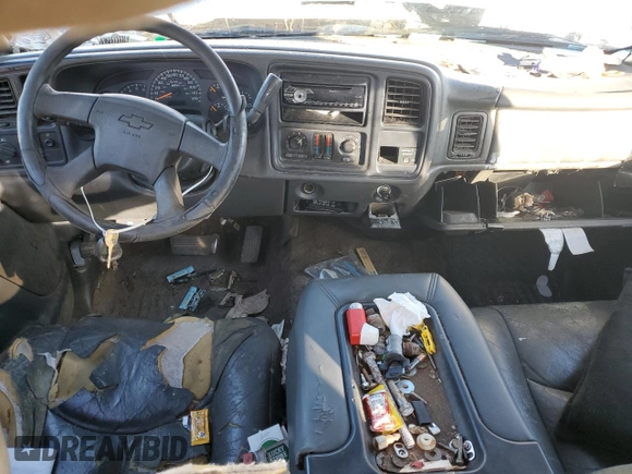 2003 Chevrolet Silverado 1500 with VIN 2GCEC19V731196352, listed as a Copart auction lot 80049704 with 173,830 mi miles and Salvage Title. Bid and sale history available at carsss.com. Image 8.