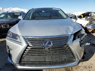 2019 Lexus RX with VIN 2T2BGMCA1KC038356, listed as a Copart auction lot 40671253 with 28,742 mi miles. Bid and sale history available at carsss.com. Image 5.