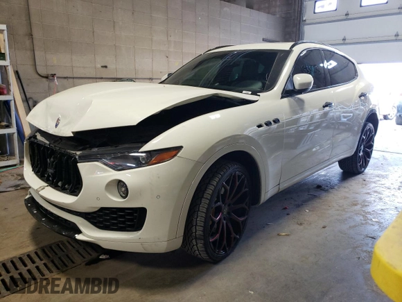 2017 Maserati Levante with VIN ZN661XUS0HX250710, listed as a Copart auction lot 65352173 with 77,927 mi miles. Bid and sale history available at carsss.com. Image 1.