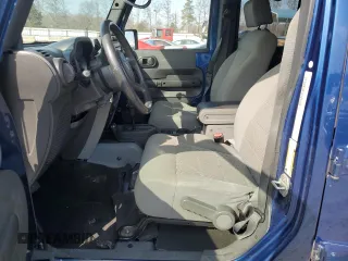 2009 Jeep Wrangler Unlimited Rubicon z VIN 1J4GA69179L763259, wystawiony jako Copart lot #44161645 z przebiegiem 153 146 mil mil oraz Szkoda całkowita • Salvage title. Historia ofert i sprzedaży dostępna na DreamBid. Obrazek 7.