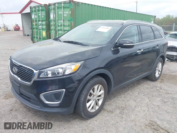 2016 Kia Sorento LX with VIN 5XYPG4A33GG151073, listed as a IAAI auction lot 41947006 with 161,164 mi miles. Bid and sale history available at carsss.com. Image 17.