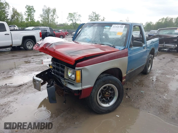 1992 GMC Sonoma z VIN 1GTCS14A9N8529102, wystawiony jako IAAI lot #42268788 z przebiegiem 83 781 mil mil oraz . Historia ofert i sprzedaży dostępna na DreamBid. Obrazek 17.