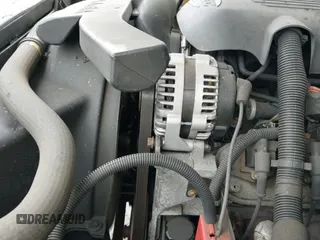 2004 Chevrolet Suburban LS z VIN 3GNGK26U94G272246, wystawiony jako IAAI lot #42664246 z przebiegiem 219 637 mil mil oraz . Historia ofert i sprzedaży dostępna na DreamBid. Obrazek 19.