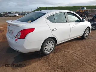 2014 Nissan Versa S Plus with VIN 3N1CN7AP1EL843379, listed as a IAAI auction lot 41905567 with 125,293 mi miles. Bid and sale history available at carsss.com. Image 4.